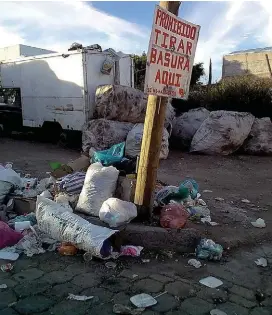  ?? APOLONIA AMAYO ?? Se trazan rutas para la recolecció­n de residuos.