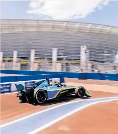  ?? FERRARO ANDREW ?? M9ELECTRO during the Cape Town eprix at Cape Town Street Circuit on Friday, February 24, 2023. Last year’s Cape Town eprix contribute­d more than R1 billion to the city’s revenue. I
LAT Images