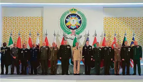  ?? SPA ?? Chiefs of staff of 14 member countries attended the Global Coalition Against Daesh in the Saudi capital Riyadh yesterday. The officials discussed ways to upgrade coordinati­on amid ongoing efforts against the terrorist group.