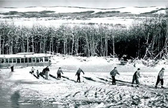  ?? Courtesy Glenbow Archives PA- 1599- 539a- 4 ?? An old Calgary streetcar served as the day lodge at Turner Valley ski hill in the 1950s.