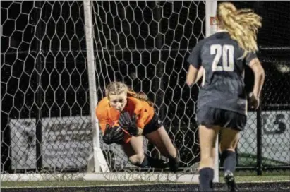  ?? JOHN BLAINE — FOR THE TRENTONIAN ?? Hopewell Valley goalie Braylee Walters makes a first-half save during a CJ Group III semifinal game Tuesday.