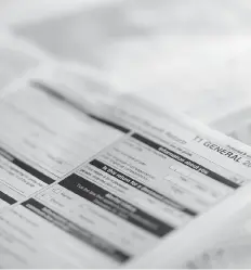  ?? GRAEME ROY/THE CANADIAN PRESS ?? The average bill for government income taxes in 2015 was $10,616, according to estimates by the Fraser Institute. Visible and hidden taxes accounted for 42.4 per cent of income.