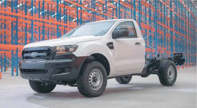  ?? / Cortesía. ?? La nueva Ranger XL Chasis Diésel 4x4 está disponible en todos los concesiona­rios de Ford del país a un precio de $112’990.000.