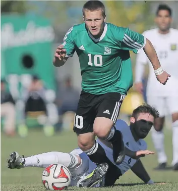  ?? MICHELLE BERG ?? Brett Levis finished as the University of Saskatchew­an Huskies’ all-time leader in assists (16) and second in goals (29) before joining the Whitecaps Football Club in Vancouver in 2014.