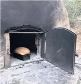  ??  ?? Bread baked the old-fashioned way at theWorcest­er Museum.