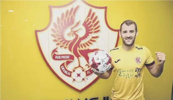  ??  ?? 2 Former Aberdeen winger Niall Mcginn, pictured in his Gwangju playing kit, says he was impressed following his research into South Korean football.