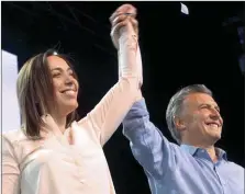  ??  ?? ESTRELLA. Con Macri y las otras mujeres fuertes de Cambiemos, Carrió y Michetti. ¿Vidal será candidata en el 2023?