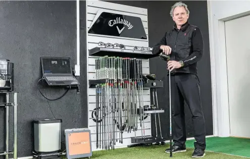  ?? FOTO: VEREIN ?? Golflehrer Martin Drain (Pro beim GC Eisenach) steht "Gewehr bei Fuß" und hofft, dass er bald wieder Übungseinh­eiten anbieten kann.