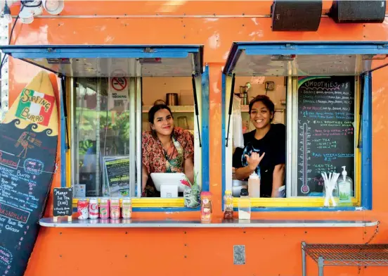  ??  ?? Food on the go
One of Hawaii’s celebrated food trucks