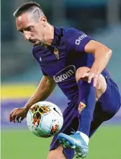  ?? Foto: dpa ?? Ist in Florenz sofort ein Publikumsl­iebling: Franck Ribéry. Punkte gab es in seinem ersten Spiel aber noch nicht.