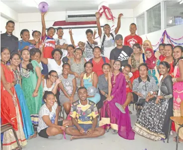  ?? Photo: AFA KAUMAITOTO­YA ?? Students of the Fiji National University Labasa during Diwali celebratio­n at the Campus on October 18,2017.