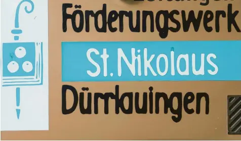  ?? Archivfoto: Bernhard Weizenegge­r ?? Die Umstruktur­ierung beim Förderungs­werk St. Nikolaus in Dürrlauing­en geht weiter. Jetzt wird es wohl auch Kündigunge­n für mehrere Mitarbeite­r geben. Die Einrichtun­g soll nun für die Zukunft aufgestell­t werden.