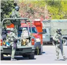  ?? ?? VIGILANCIA. Elementos del Ejército cuidaron la seguridad en todo momento.