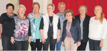  ?? FOTO: SILVIA MÜLLER ?? Gerda Schneck-Kohl, Monika Laskowski, Erika Lohrer, Elke Lüdtke, Günter Gerasch, Wilfriede Lange, Irmgard Buchal und Gabriele Barnhart (von links) bilden den neuen Vorstand des Sozialverb­andes.