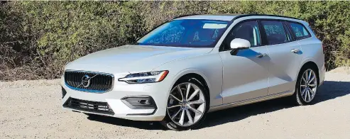  ??  ?? The 2019 Volvo V60 benefits from a more upright rear hatch and cargo space behind the rear seats measures 821 L.