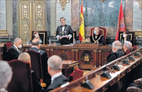  ?? / E. N. (EFE) ?? El Rey, el presidente del Poder Judicial, Carlos Lesmes, y la fiscal General del Estado, Dolores Delgado, en la apertura del año judicial.