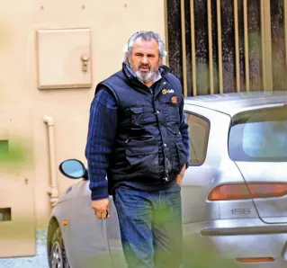  ?? (Foto Rastelli) ?? Imputato Massimo Gerevini, 59 anni, nel 2009 è nominato comandante dei vigili. Nel febbraio 2014 viene sospeso e da allora non più reintegrat­o. Sul suo ricorso deve ora decidere la Cassazione