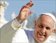  ?? (Photo AFP) ?? « Le Saint-père a bien réagi à l’opération réalisée sous anesthésie générale », a expliqué, hier, Matteo Bruni, directeur de la salle de presse du Vatican.
