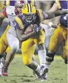  ??  ?? LSU running back Leonard Fournette, who has been dealing with injuries, will give the Citrus Bowl a pass.