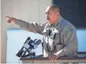  ?? MICHAEL CHOW/THE REPUBLIC ?? Hualapai Nation Police Chief Francis Bradley gives an update on the fatal crash.