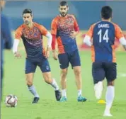  ?? ISL ?? Delhi Dynamos players during a training session on Wednesday.