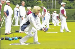  ?? Picture: Tony Flashman FM4398363 ?? Faversham’s Steph Flower in action against Ashford