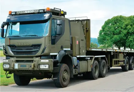  ?? FOTO IVECO DEFENCE ?? Autocamioa­nele vor fi produse de compania IVECO, despre care se știa că este un furnizor din Uniunea Europeană.