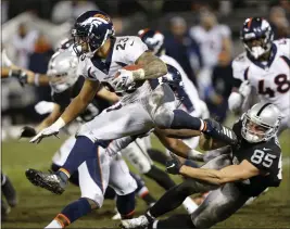  ?? JANE TYSKA — BAY AREA NEWS GROUP ?? Former Denver Broncos running back Devontae Booker, who had an outstandin­g rookie season in 2016 for the Broncos only to fall into disuse.