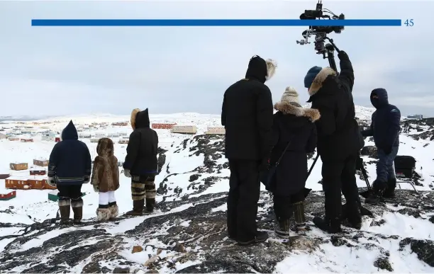  ?? Historica Canada photo ?? Filming the Kenojuak Ashevak Heritage Minute in Cape Dorset, NU.