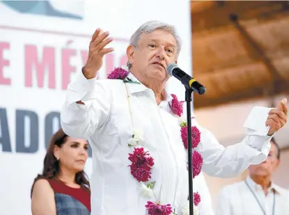  ?? OMAR FRANCO ?? Ayer el Presidente electo continuó su gira de agradecimi­ento en Quintana Roo.