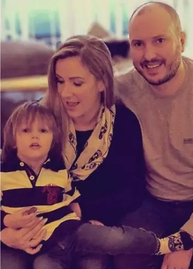  ??  ?? Ordeal: Rachael Bland in hospital and, right, with son Freddie and husband Steve in a photo she shared on social media