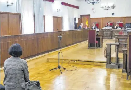 ?? S. GARCÍA ?? Montserrat Rincón, ayer, durante el juicio en la Audiencia Provincial de Badajoz.