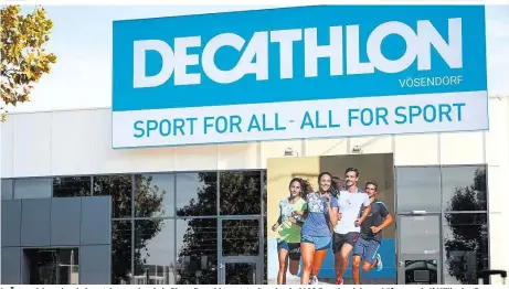  ??  ?? In Österreich noch unbekannt, internatio­nal ein Riese: Decathlon setzt mit mehr als 1400 Sporthande­lsgeschäft­en rund elf Milliarden Euro um