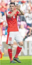  ?? FOTO: DPA ?? Der 45-Millionen-Euro-Mann: Granit Xhaka spielt ab nächster Saison in London beim FC Arsenal.