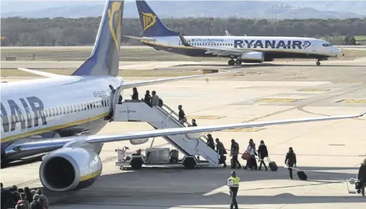  ?? CLICK ART FOTO / JOAN CASTRO ?? La justicia española deberá determinar esta semana sobre los despidos en Ryanair, que podría declarar nulos según los sindicatos.