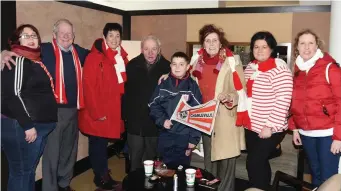  ??  ?? Ruth and John Quinlan, Sinead and Donal Forde, Jackie and Eileen Hanley, Catherine Forde and Richelle Hanley Kelleher were up for Charlevill­e at Croke Park.