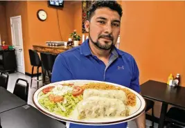  ?? ?? Edwin Gonzalez Cruz is serving up delicious food at his new restaurant called Los Chiapaneco­s Mexican Restaurant.