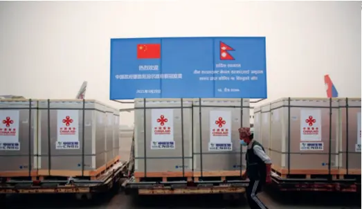  ??  ?? China-donated COVID-19 vaccines at the Tribhuvan Internatio­nal Airport in Kathmandu, Nepal, on March 29