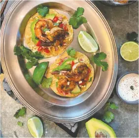  ?? LYNDA BALSLEV-TASTEFOOD ?? Blackened shrimp tacos