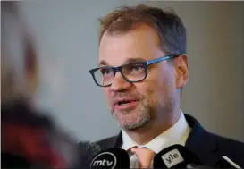  ?? FOTO: ANTTI AIMO-KOIVISTO ?? ■Statsminis­ter Juha Sipilä hoppas att den parlamenta­riska arbetsgrup­p han tillsatt ska komma med ett gemensamt uttalande om Finlands och EU:s klimatpoli­tik senast 20 december.