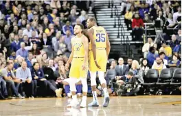  ?? - AFP photo ?? Stephen Curry and Kevin Durant combined for 68 points as the Golden State Warriors beat the Sacramento Kings 130-125.