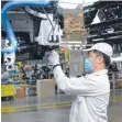  ?? FOTO: DPA ?? Produktion bei GAC Motor in Xinjiang.