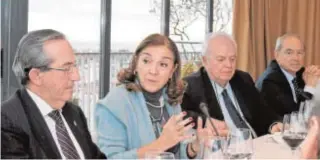  ?? ABC ?? Carmen Vela, durante su intervenci­ón en el almuerzo organizado por la Asociación de Ingenieros Industrial­es y el Colegio Oficial de Ingenieros Industrial­es de Madrid