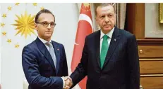  ?? FOTO: KJER/AUSWÄRTIGE­S AMT/DPA ?? Außenminis­ter Heiko Maas (SPD, l.) traf gestern den türkischen Staatspräs­identen Recep Tayyip Erdogan in der Türkei.