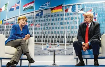  ?? Foto: Bernd von Jutrczenka, dpa ?? So sehen Partner aus: Angela Merkel und Donald Trump werden in diesem Leben womöglich keine gemeinsame Wellenläng­e mehr finden. Beim Gipfel attackiert der Amerikaner die Deutsche hart.