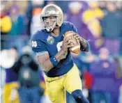  ?? ANDY LYONS/GETTY IMAGES ?? Malik Zaire is a dual-threat quarterbac­k and immediatel­y will be in the mix for the Gators starting job.