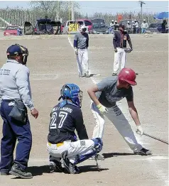  ??  ?? Liga de beisbol regional