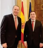  ?? ?? CARGO. El exgobernad­or de Sinaloa (izq.) es embajador de México en España.