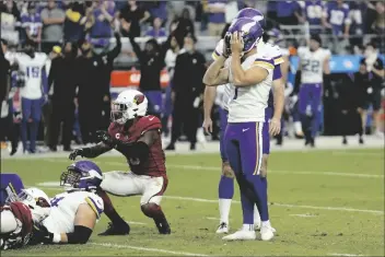  ?? ROSS D. FRANKLIN/AP ?? MINNESOTA VIKINGS KICKER GREG JOSEPH (1) reacts to missing a game-winning field goal attempt against the Arizona Cardinals during the second half of a game Sunday in Glendale.