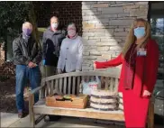  ?? SUBMITTED PHOTO ?? Pictured during delivery of food to Abington Lansdale Hospital-Jefferson Health are Katie Farrell, chief administra­tive officer, with Harry Tweedie, Mary Tweedie and Ralph Insinga.